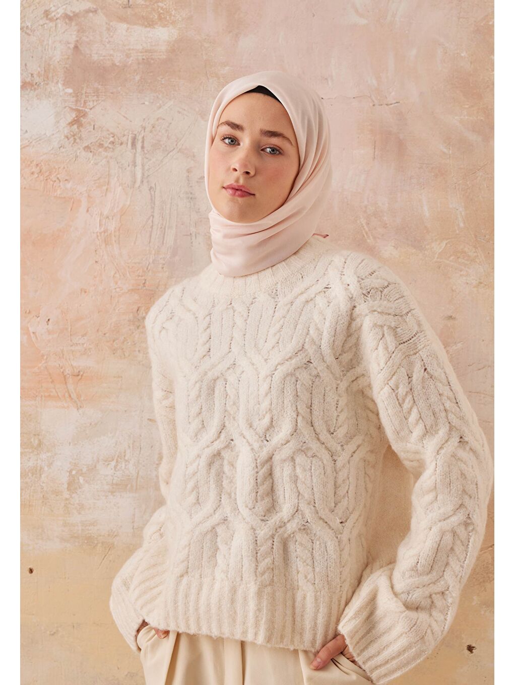 Pembe Modal İpek Eşarp Pudra-3