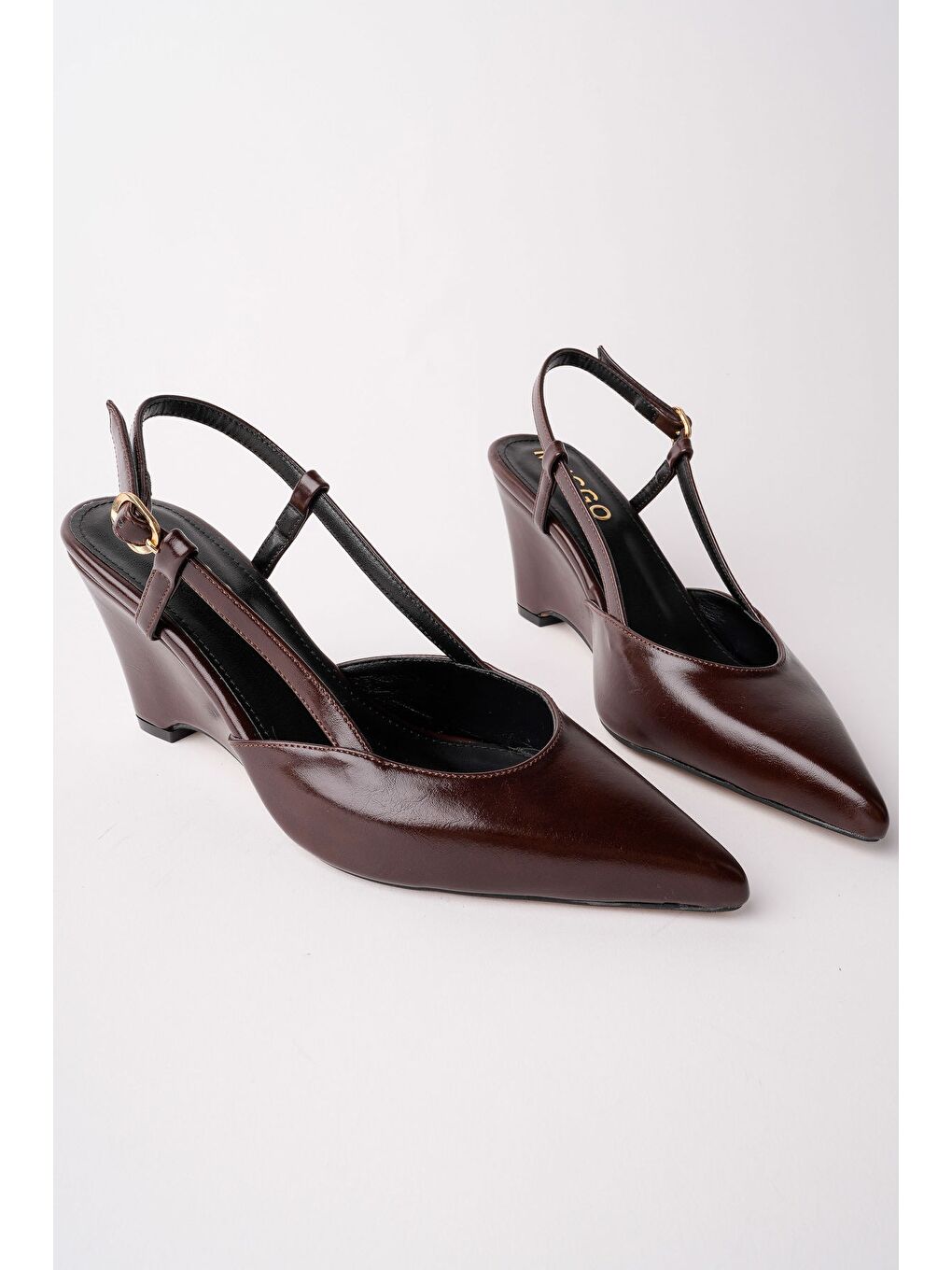 Kahverengi MARBELLA Sivri Burun Arkası Açık Kadın Dolgu Topuklu Ayakkabı-1