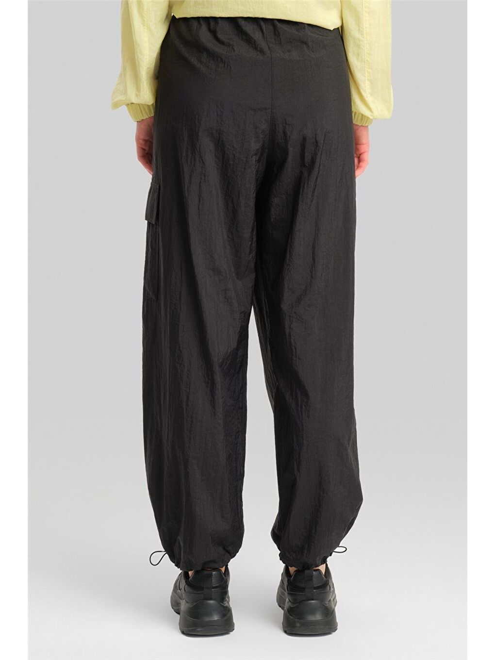 Su İtici Özelliği Olan Kargo Pantolon 24Y2602 Siyah-6