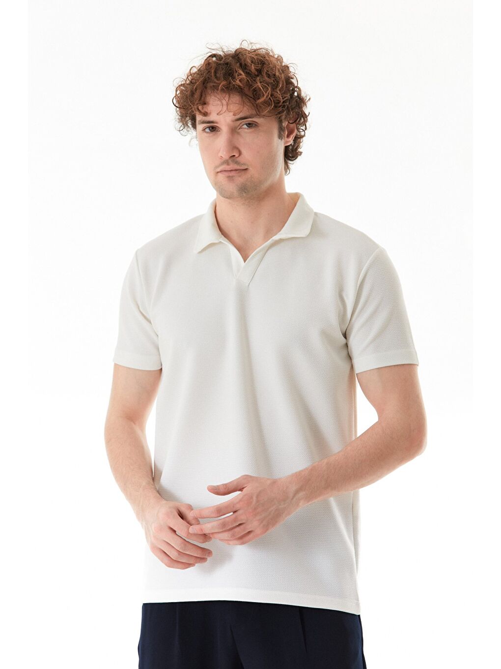 Ekru Waffle Kumaş Polo Yaka Büyük Beden Tişört
