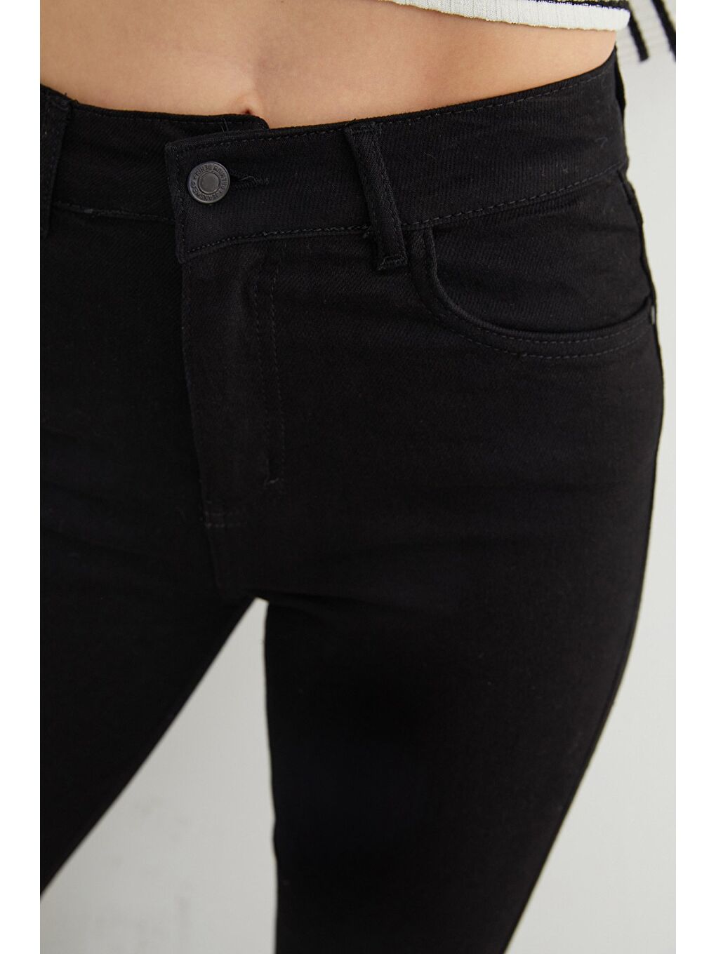 Siyah Yüksek Bel Fermuarlı Elastanlı Flare Jean-4