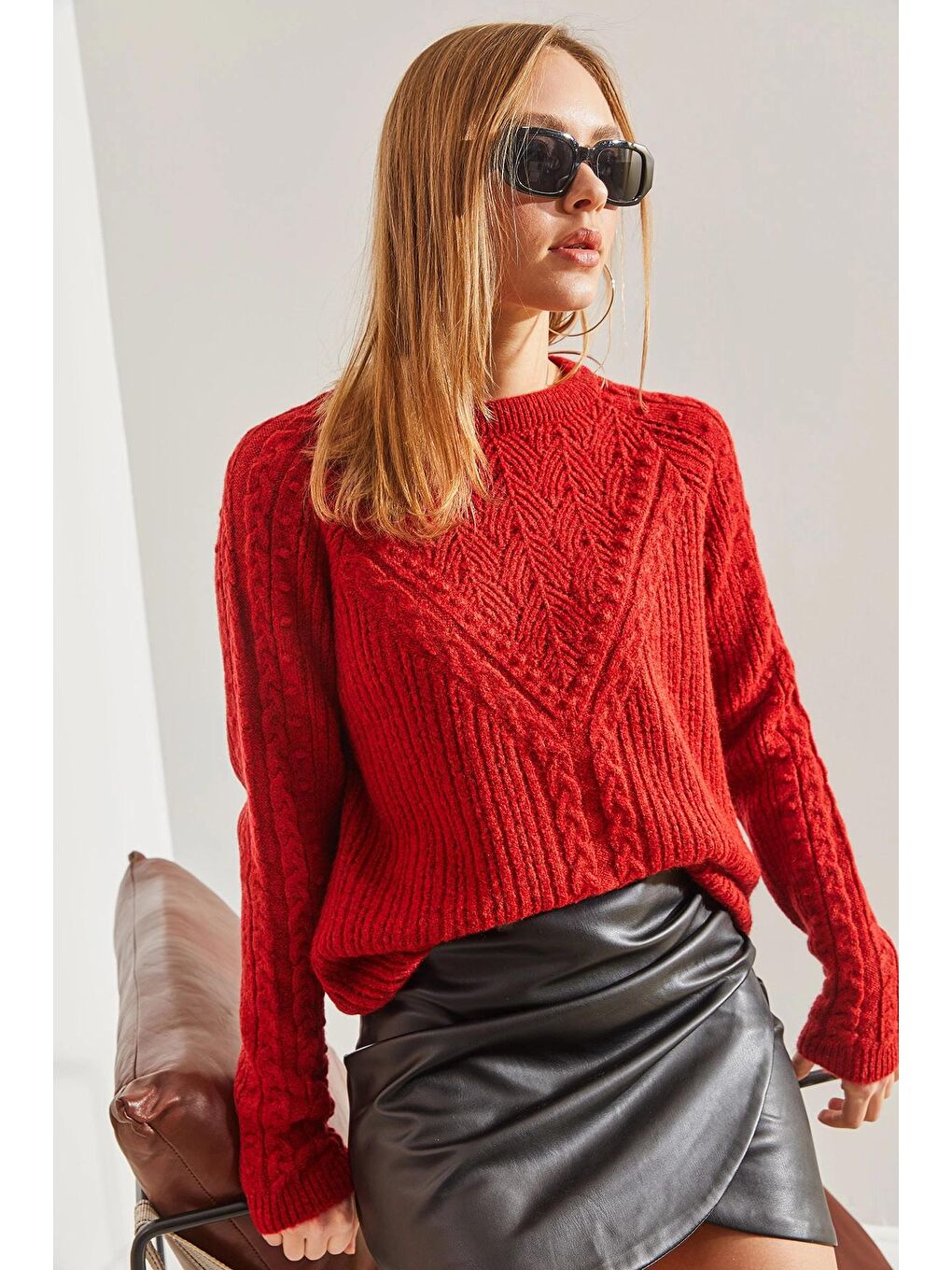 Kırmızı Kadın Desenli Triko Kazak-3