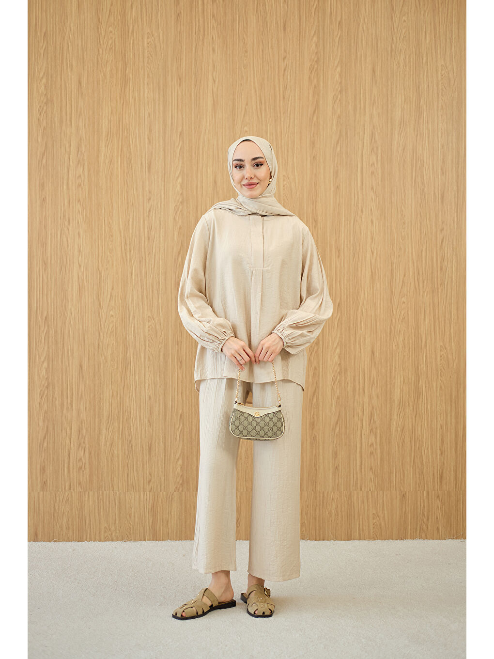 Ekru Kadın Gizli Fermuar Detaylı Takım Krem-4