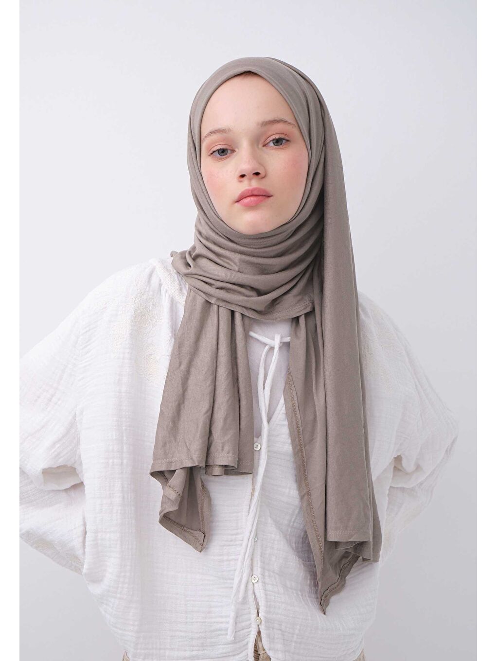 Gri Penye Şal Kül-1