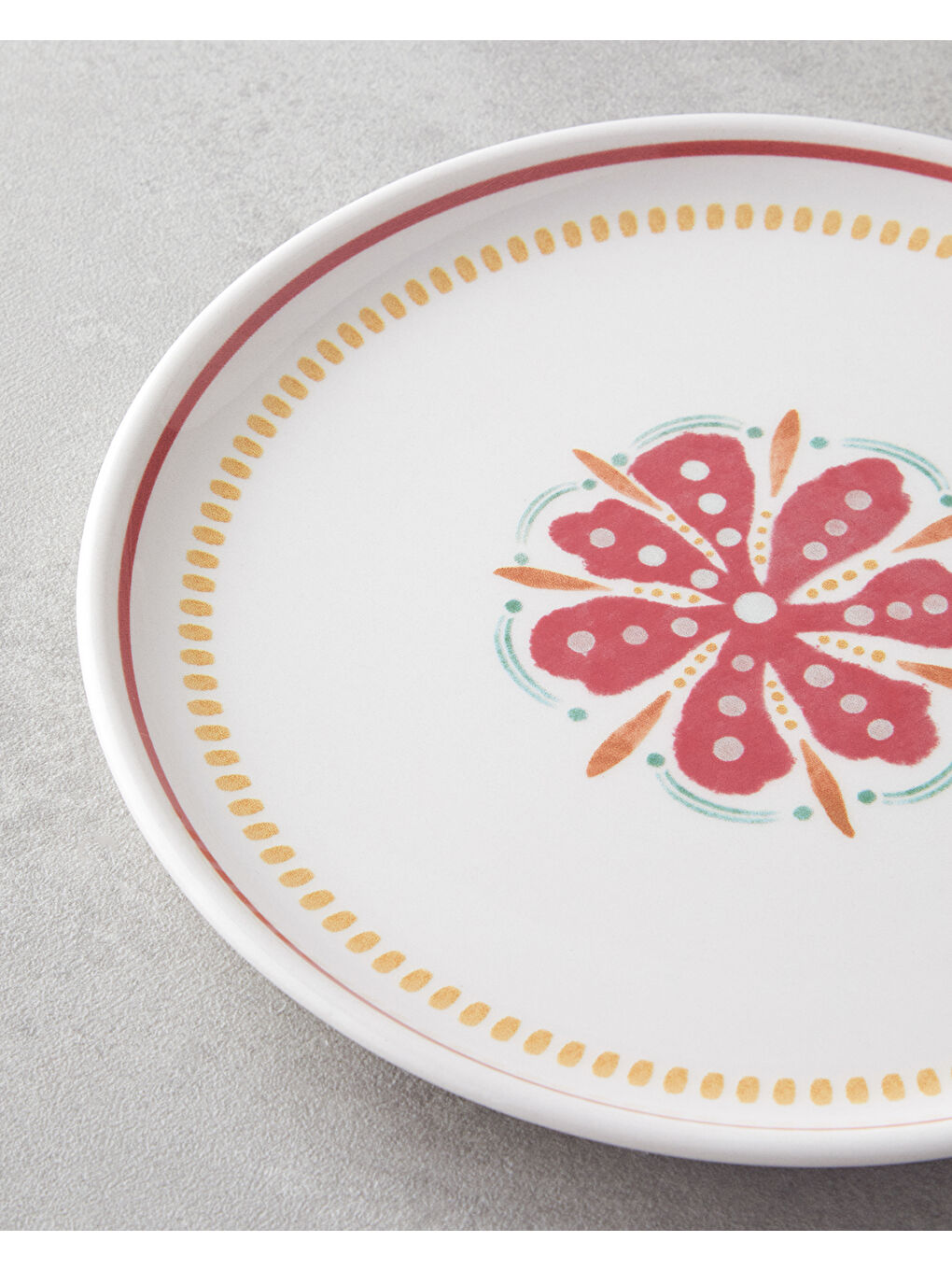 Beyaz Lily Seramik Pasta Seti 18 Parça 6 Kişilik Renkli-5