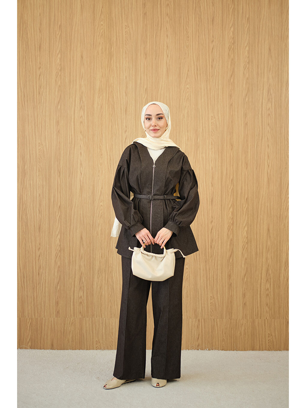 Kadın Beli Lastik Detay V Yaka Kemerli Takım Kahverengi-1