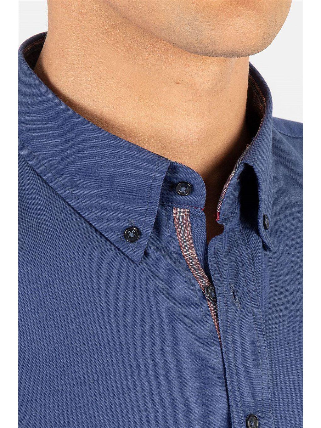 Erkek Slim Fit Dar Kesim Kısa Kollu Pamuklu Oxford Doku İndigo Düğmeli Yaka Gömlek-2