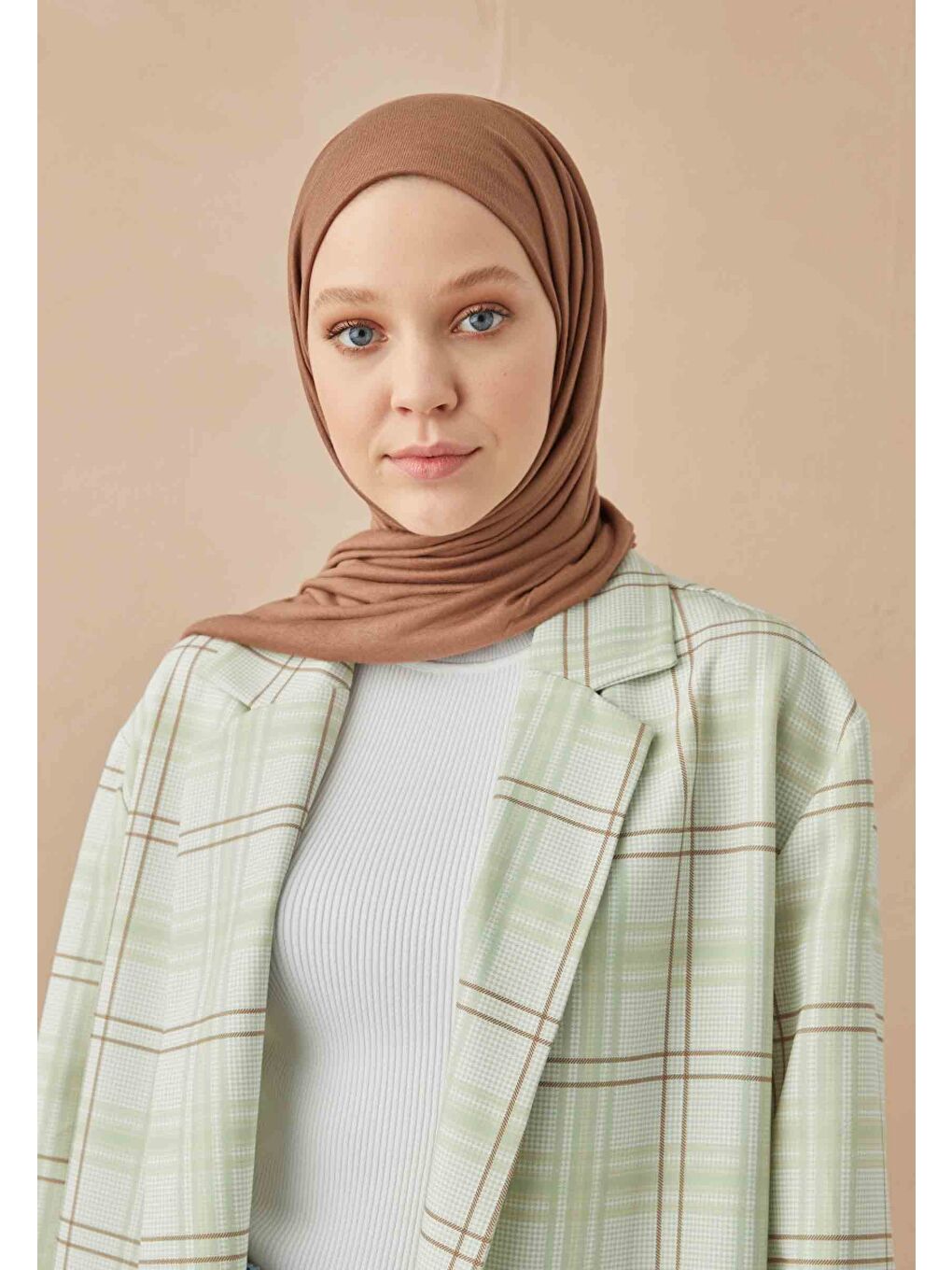 Kahverengi Penye Şal Fındık Kabuğu-3