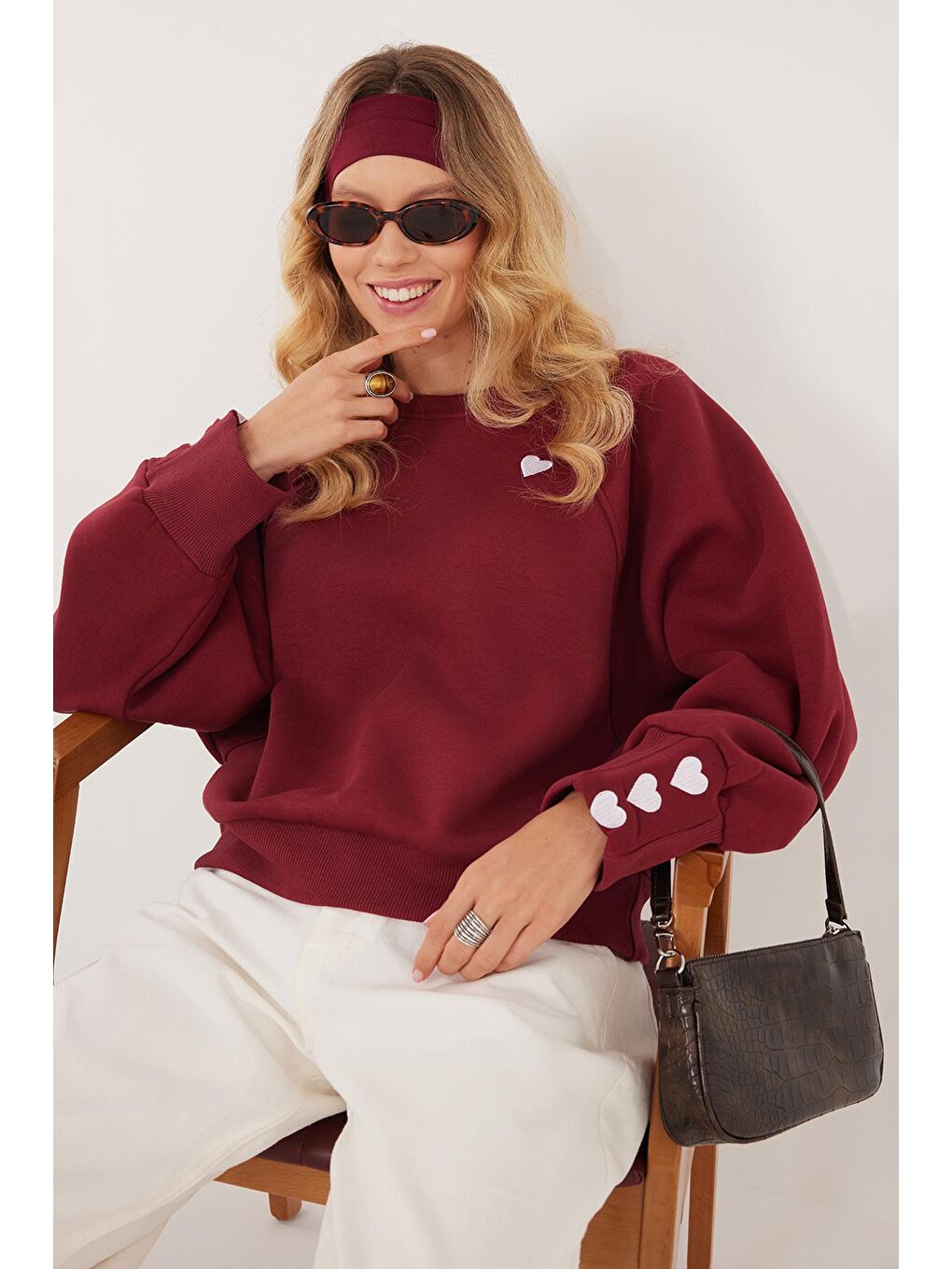 Kadın Regular Fit Klasik Kesim %100 Pamuk Baskılı Bisiklet Yaka Bordo Sweatshirt-1