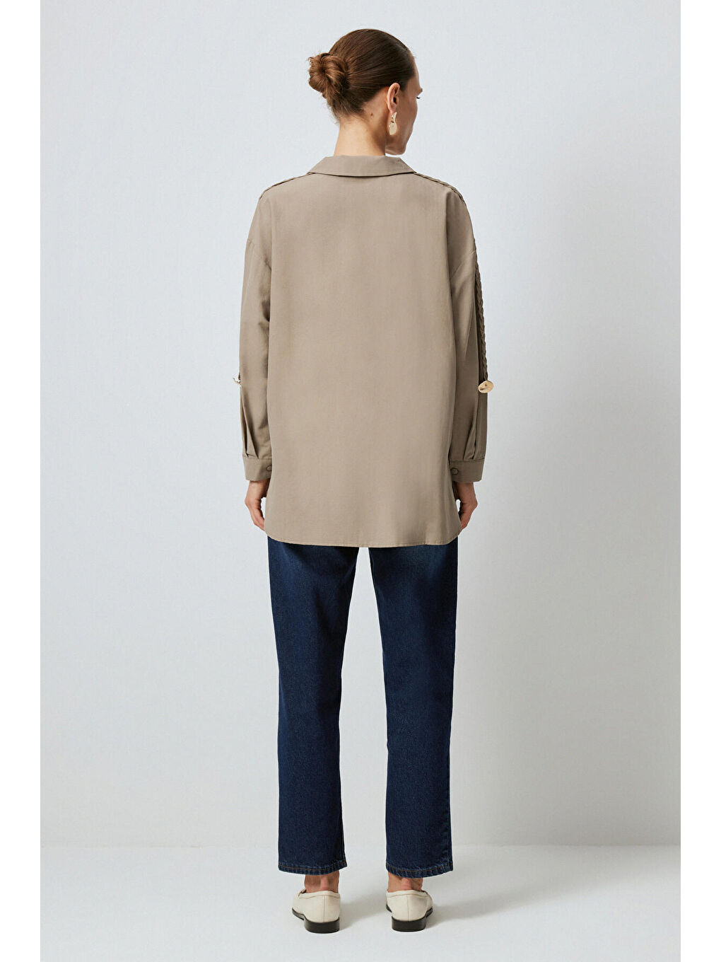 Bej Kolu Örgü İşlemeli Gömlek-2