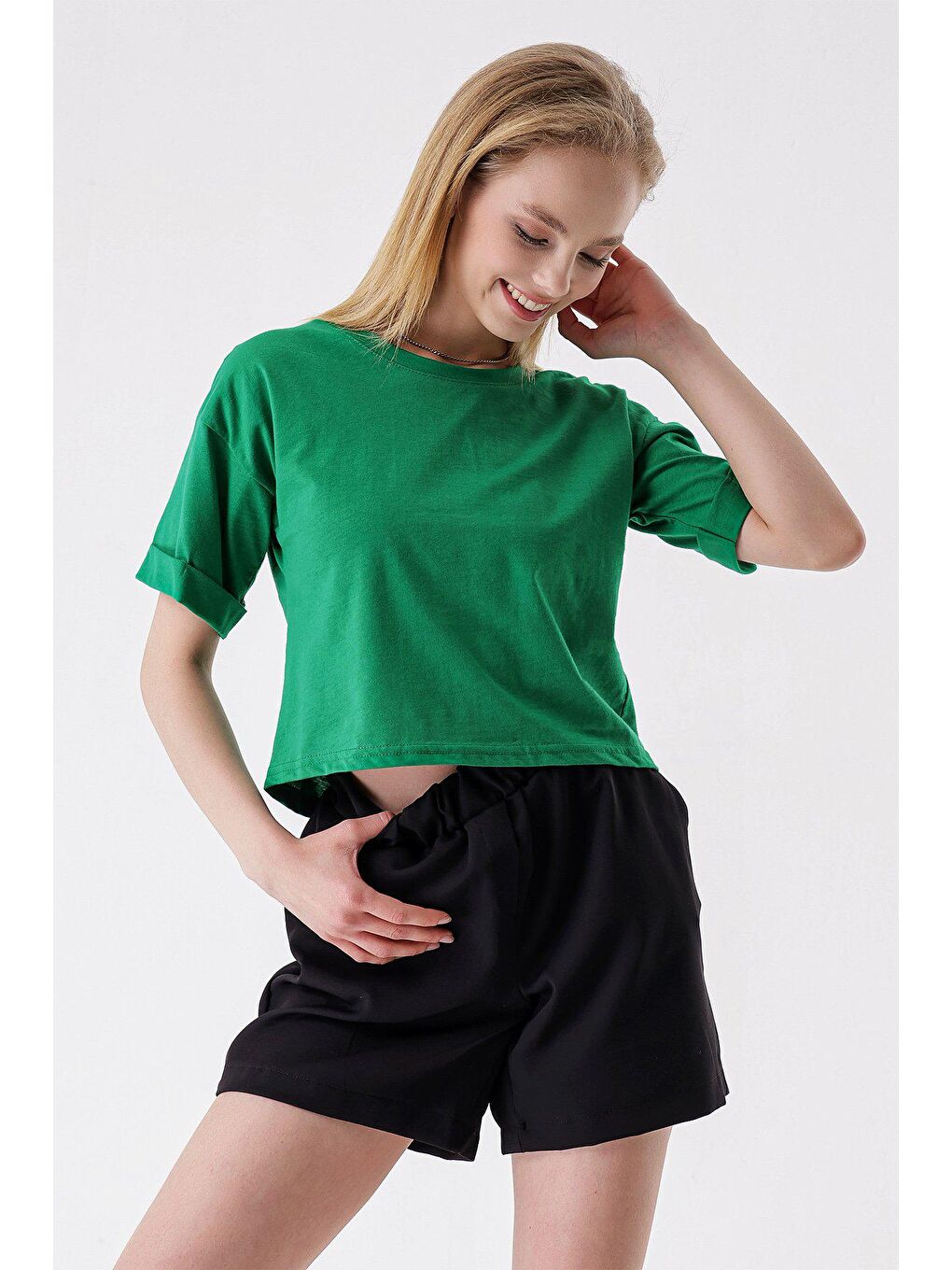 Yeşil Penye Kol Katlamalı Kısa T-SHİRT-3