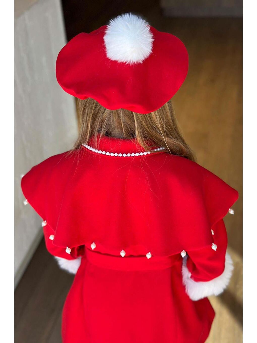 Kız Çocuk Boydan Yakası İnci Taş İşlemeli Şal Detaylı Kemerli Kırmızı Kaşe-3