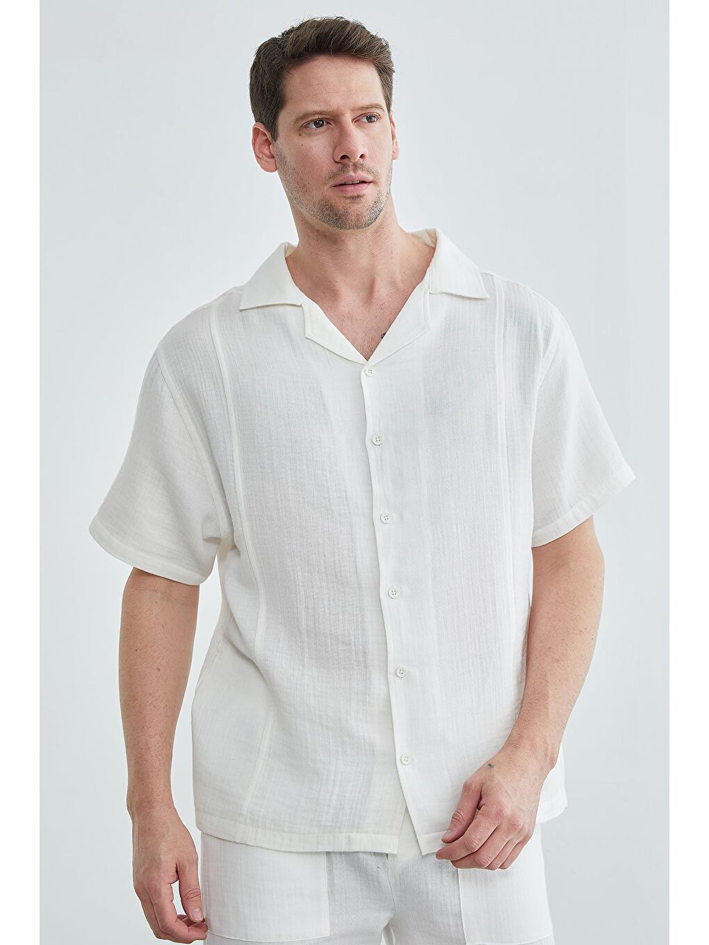 Beyaz Basic Müslin Kumaş Kısa Kol Gömlek-2