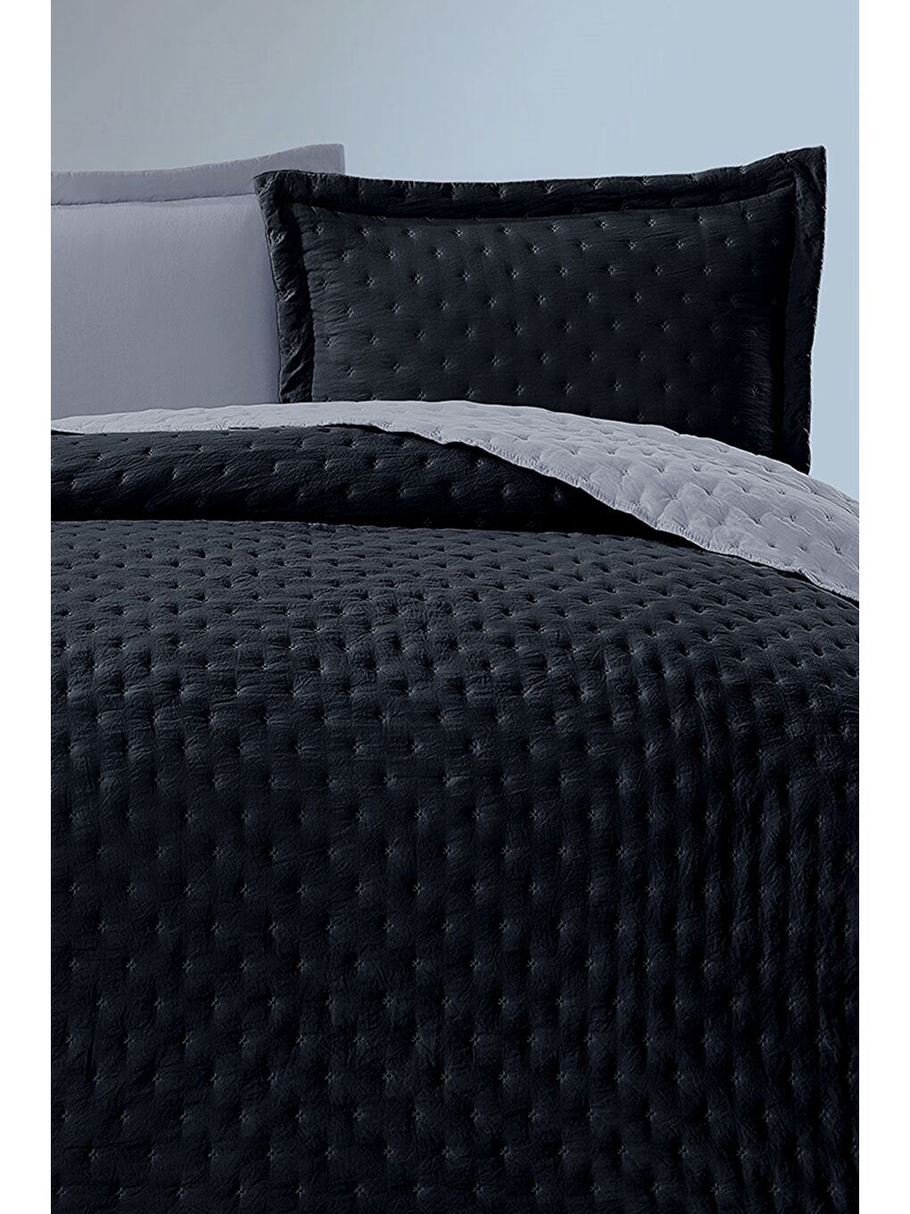 Kapitoneli Çift Taraflı Yatak Örtüsü – 240x260 cm Siyah-1