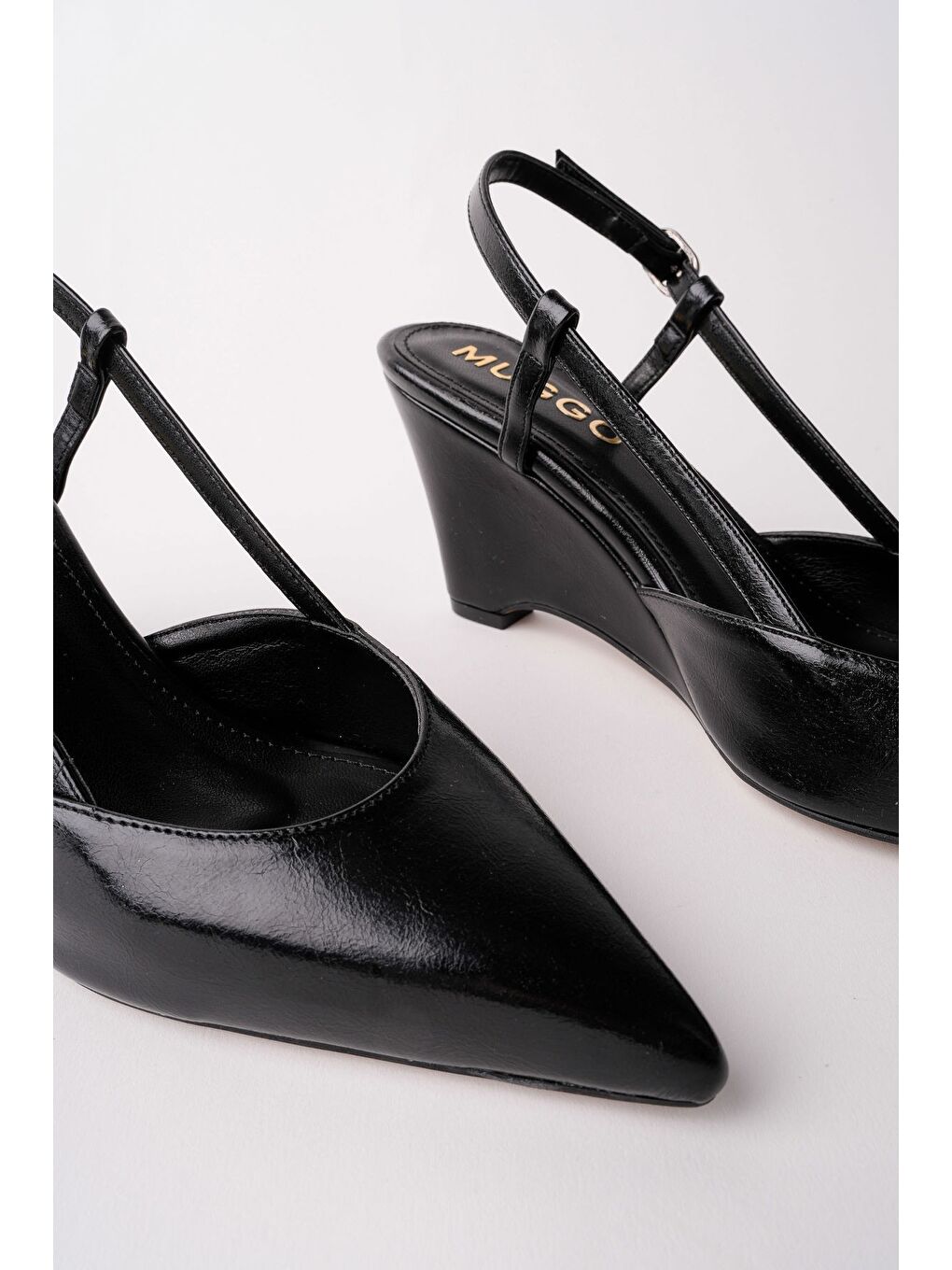 Siyah MARBELLA Sivri Burun Arkası Açık Kadın Dolgu Topuklu Ayakkabı-2