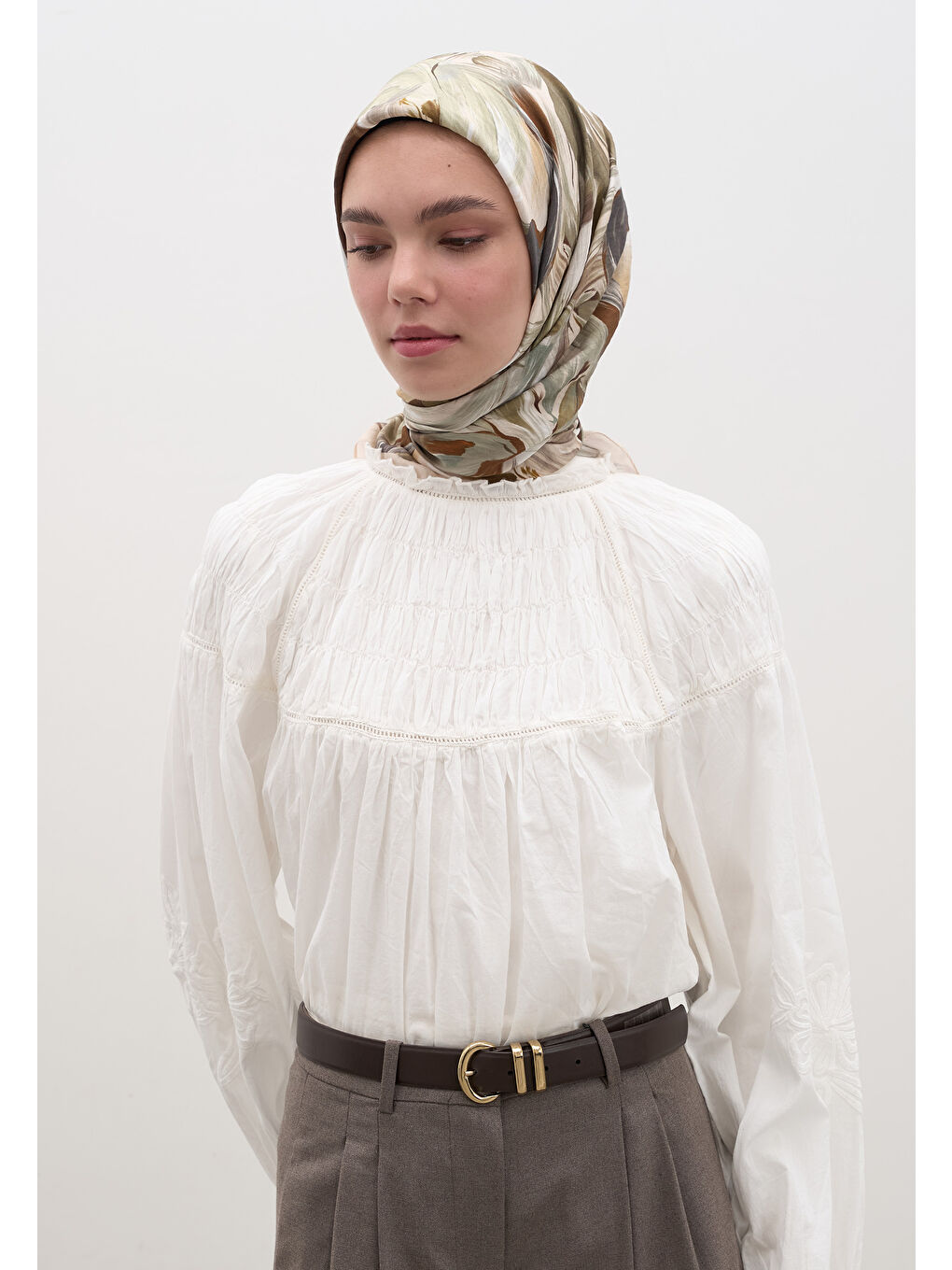 Vanılla Blossom Desen Pamuklu Viskon Eşarp Bej