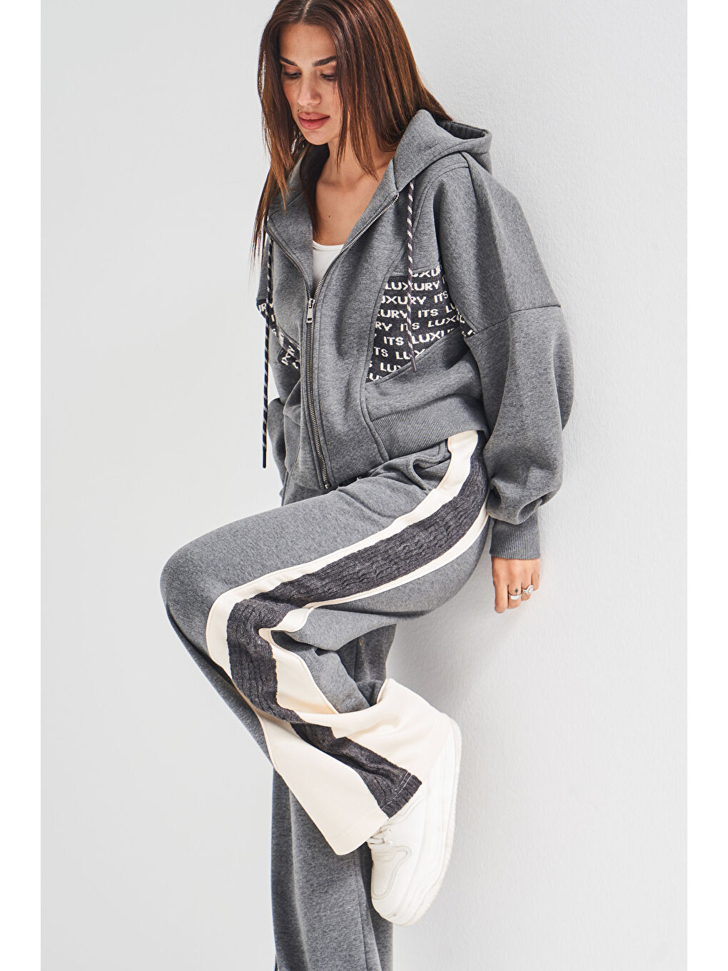 Kadın Gri Renk w5-45 Örme Kumaş Özel Tasarım Alt Üst 2'li Kombin Eşofman Takım-1