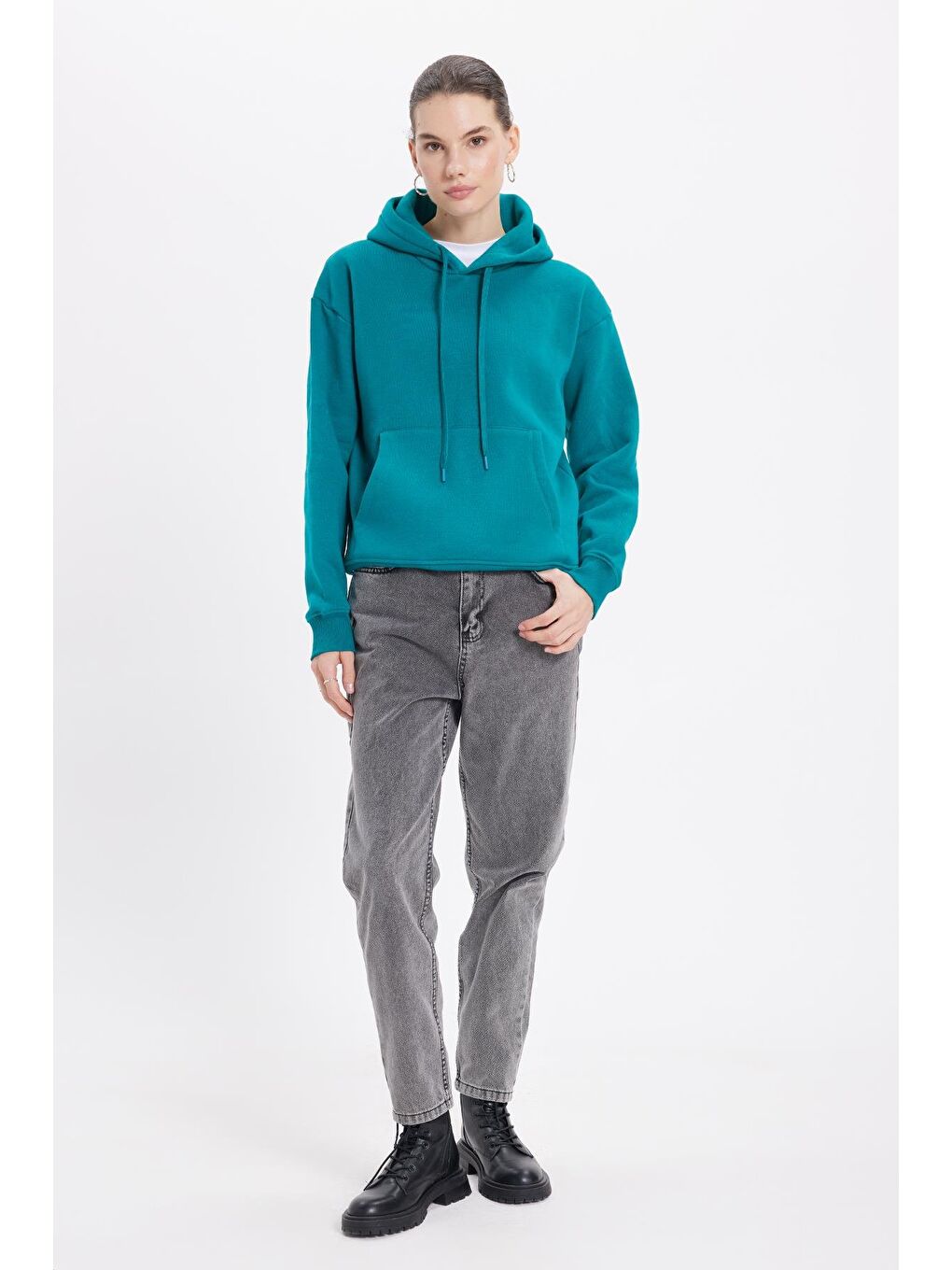 Kadın Oversize Geniş Kesim Pamuklu Yumuşak Dokulu İçi Polarlı Basic Yeşil Kapüşonlu Sweatshirt-3