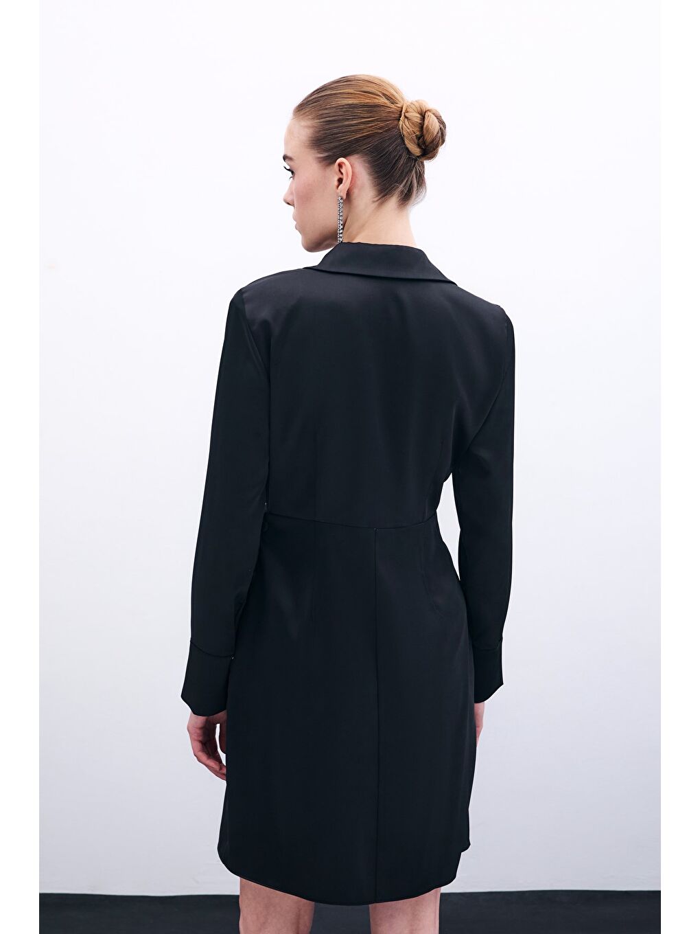 Kruvaze Saten Elbise - Siyah-7