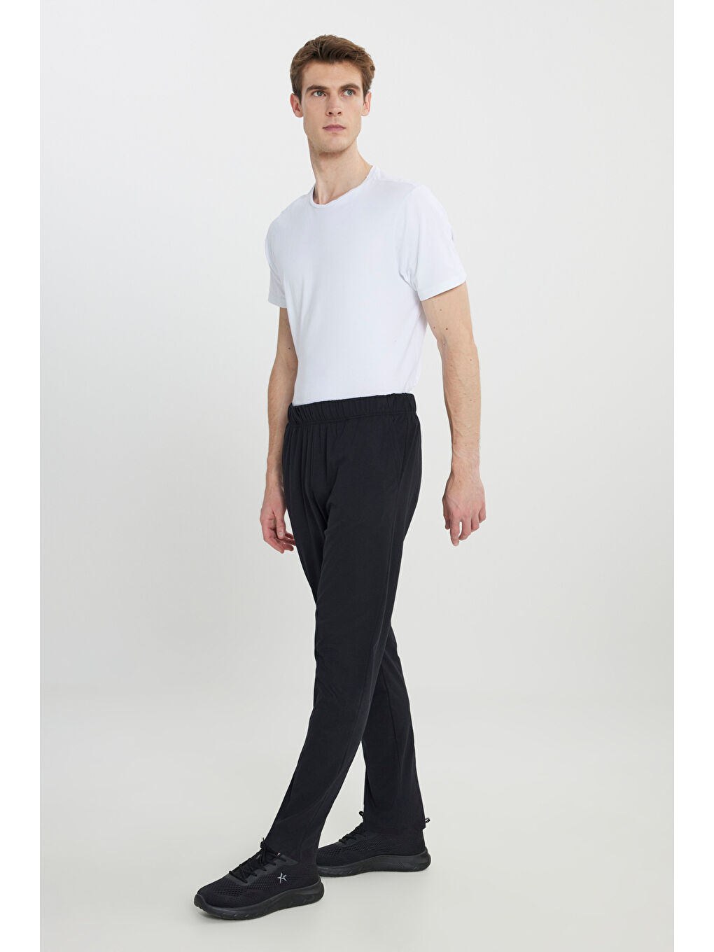 Erkek Siyah Pamuklu Standart Fit Normal Kesim Beli Lastikli Cepli Pijama Altı-3