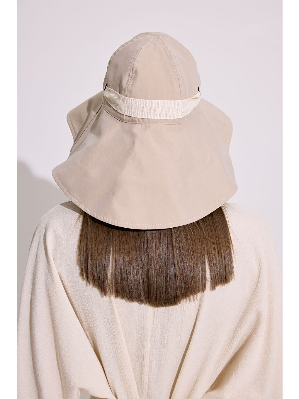 Kordon Detaylı Geniş Şapka Bej-3