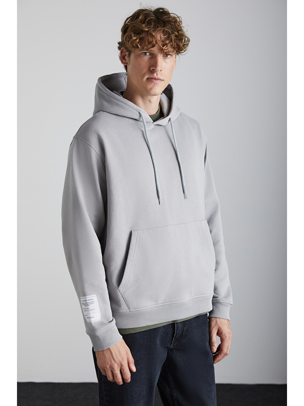 Ashbourne Erkek Oversize Fit Kanguru Cepli Lastikli Paça Kol Etiket Detaylı Gri Eşofman Takımı-1