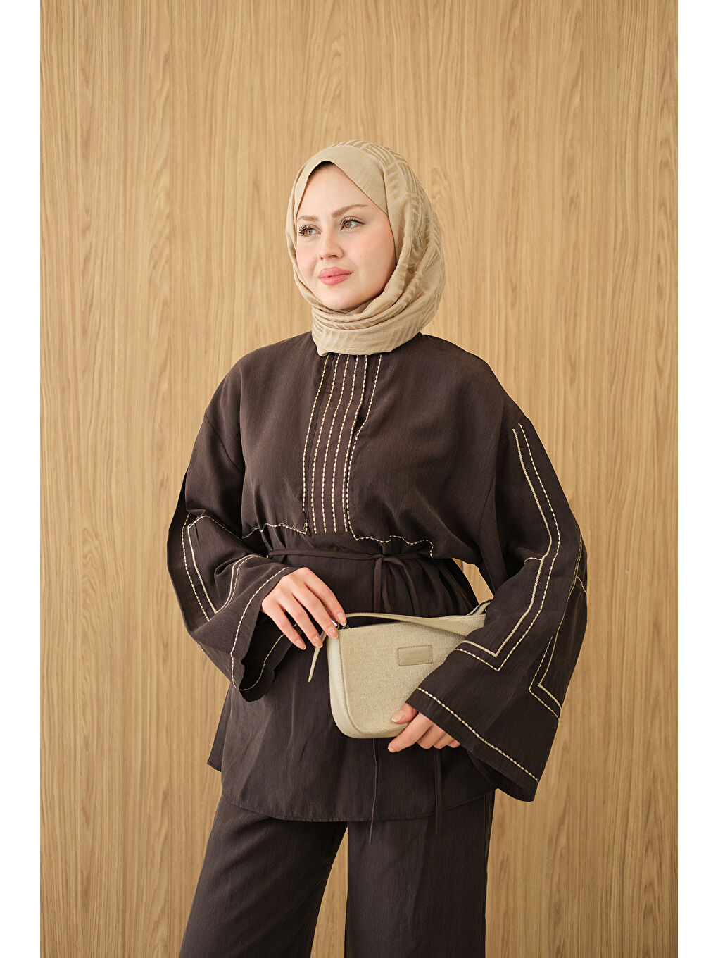 Kadın Nakış Detay Bel Bağlamalı Takım Kahverengi-2