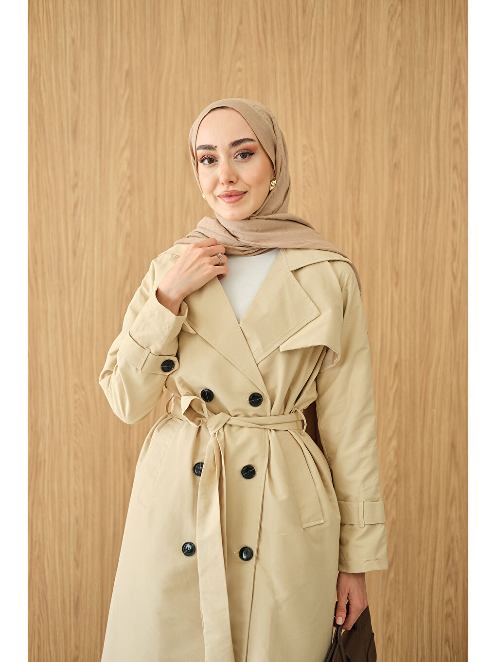 Ekru Kadın Omuz Düğme Detay Kruvaze Yaka Midi Boy Trenç Krem-1
