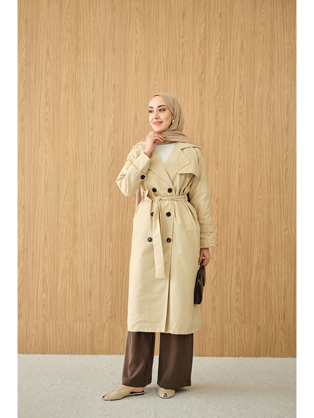 Ekru Kadın Omuz Düğme Detay Kruvaze Yaka Midi Boy Trenç Krem-2