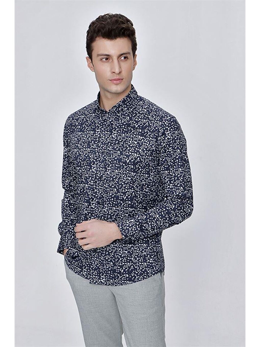 Koyu Lacivert Uzun Kol Gömlek Yaka Klasik Slim Fit Pamuklu Elastanlı Gömlek 1004225210