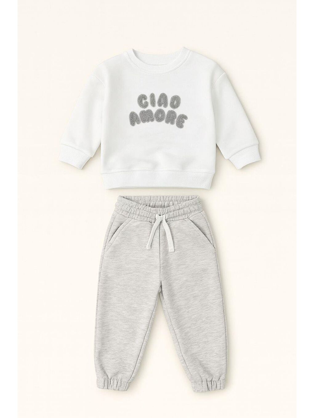Bebek Pamuklu Beyaz Ciao Amore Sweatshirt Ve Gri Eşofman Takım - Konforlu Günlük Stil