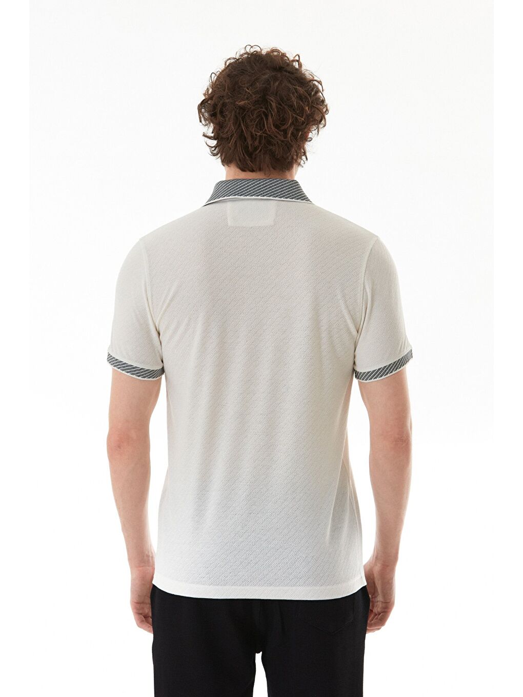 Ekru Düz Slim Fit Polo Yaka Tişört-3
