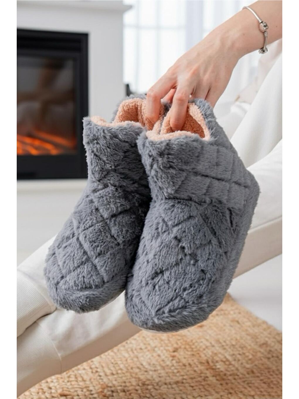 Gri Ness Kadın Ev Botu Pelüş Ev Pandufu Ses Yapmaz Taban Sıcak Kürklü Panduf Ev Botu-1