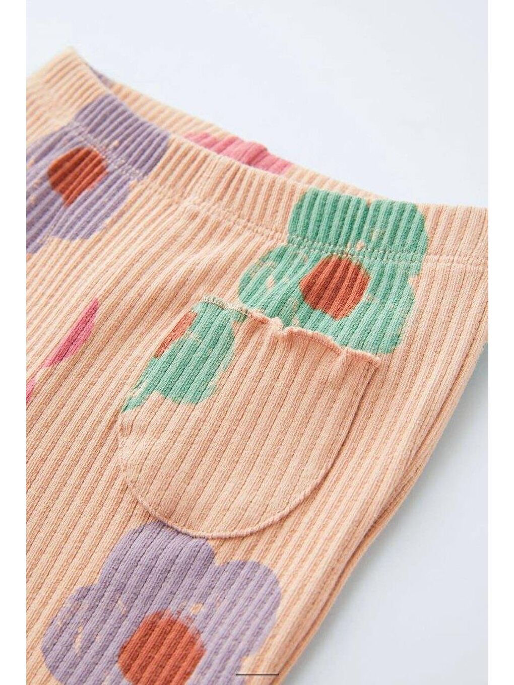 Pembe Kız Çocuk Pamuklu Bej Çiçek Desenli Sweatshirt Ve Eşofman Takımı-3