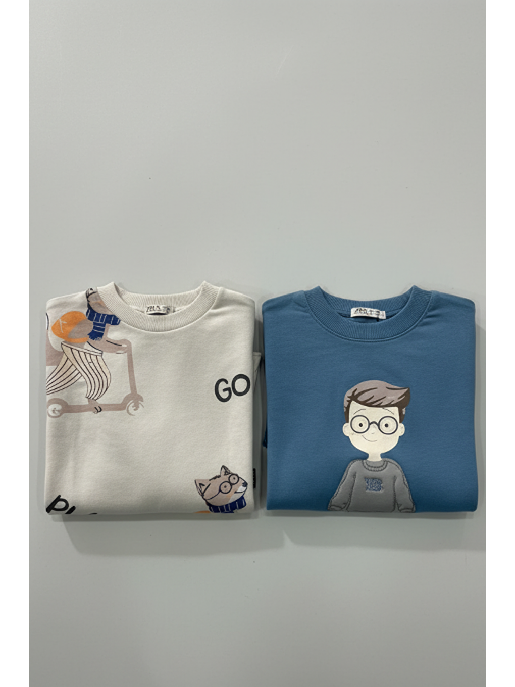 Karışık Erkek Çocuk Pamuklu Mavi Ve Bej Baskılı Sweatshirt 2'Li Set - Karakter Ve Kaykay Temalı Üst