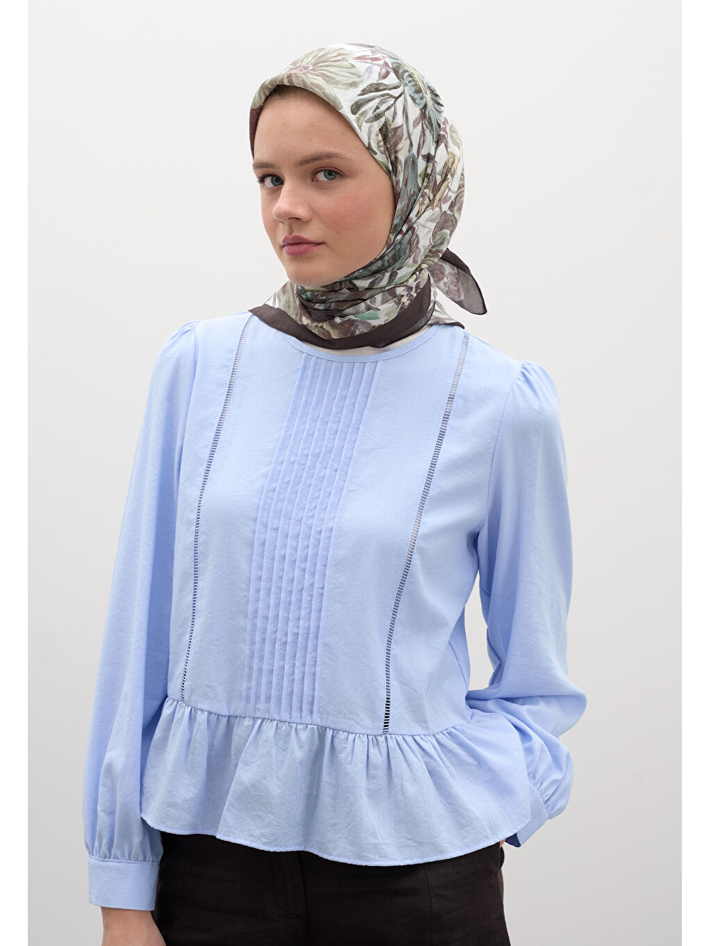 Vıntage Garden Desen Pamuklu Viskon Eşarp Kahverengi-3