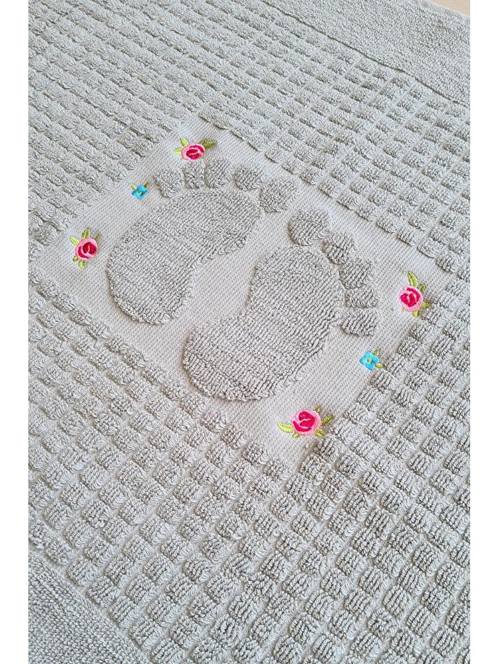 Güldestan Nakışlı Ayak Havlusu Gri-3