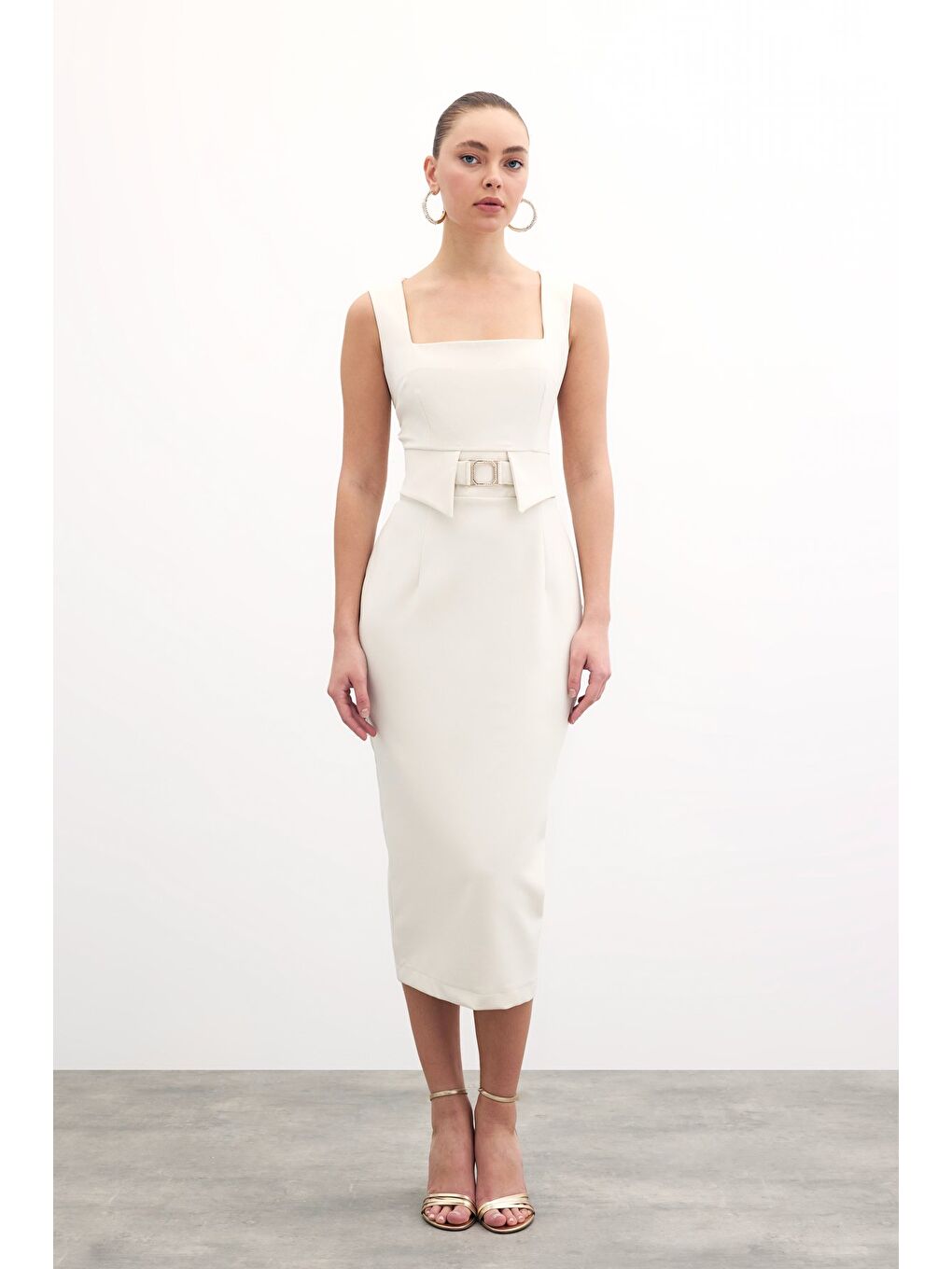 Bej Birleşik Aksesuarlı Kalem Elbise - Taş