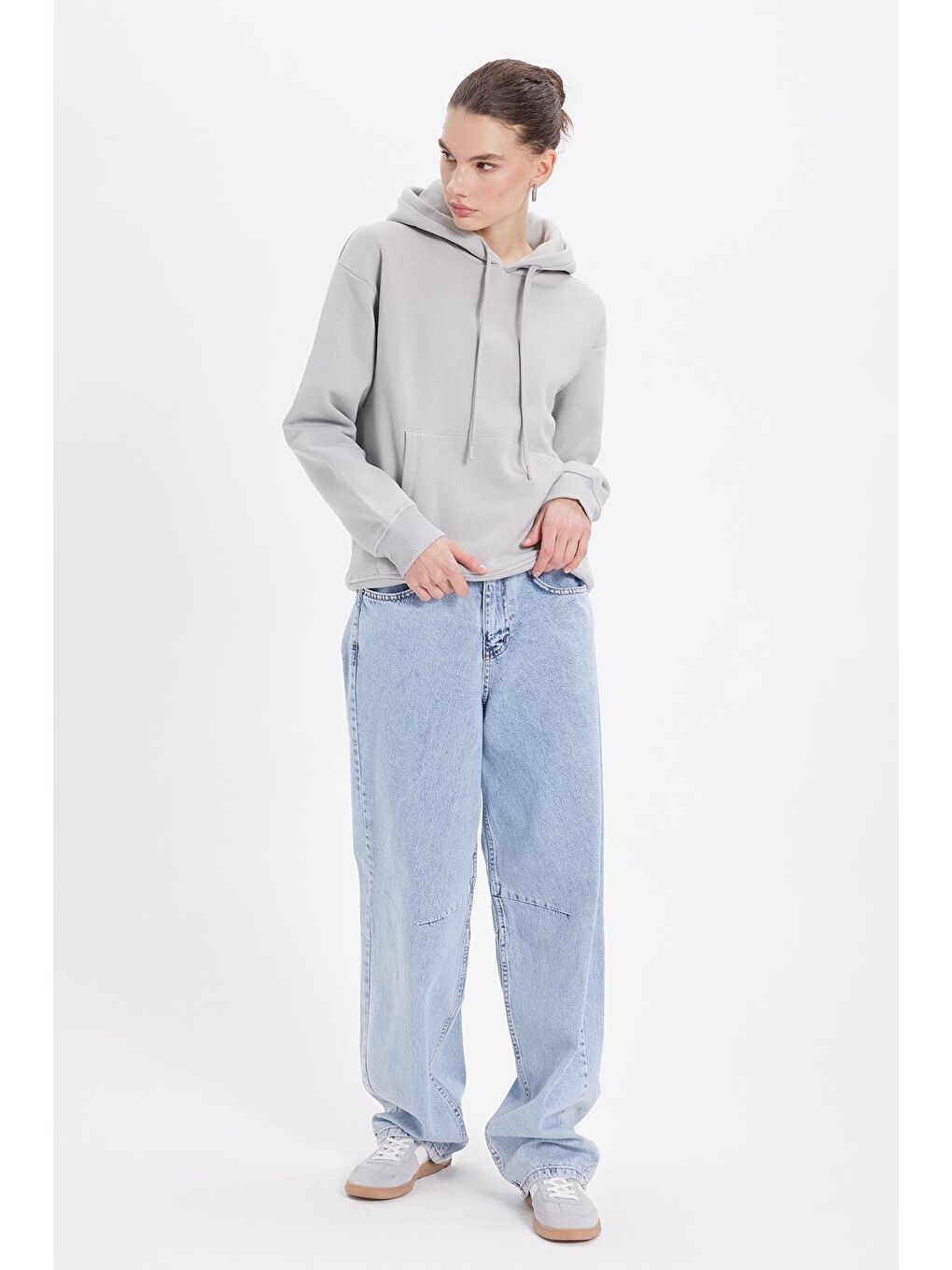 Ekru Kadın Oversize Geniş Kesim Pamuklu Yumuşak Dokulu İçi Polarlı Basic Krem Kapüşonlu Sweatshirt-3