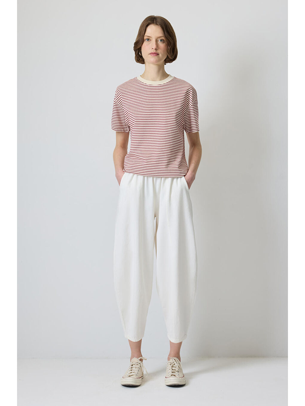 Ekru Beli Lastikli Havuç Pantolon