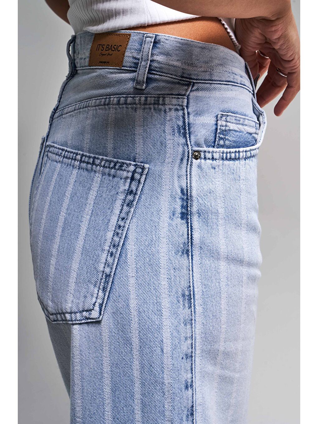 Mavi Kadın Jean Rengi 4s5-3 Çizgili Denim Kumaş %100 Pamuk Straıght Fit Yüksek Bel Denim Jean-1