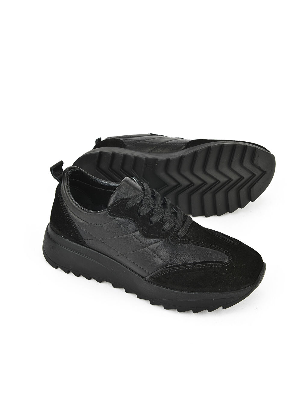 Kadın Hakiki Deri Sneaker 1531050Z26802420PK Siyah-3