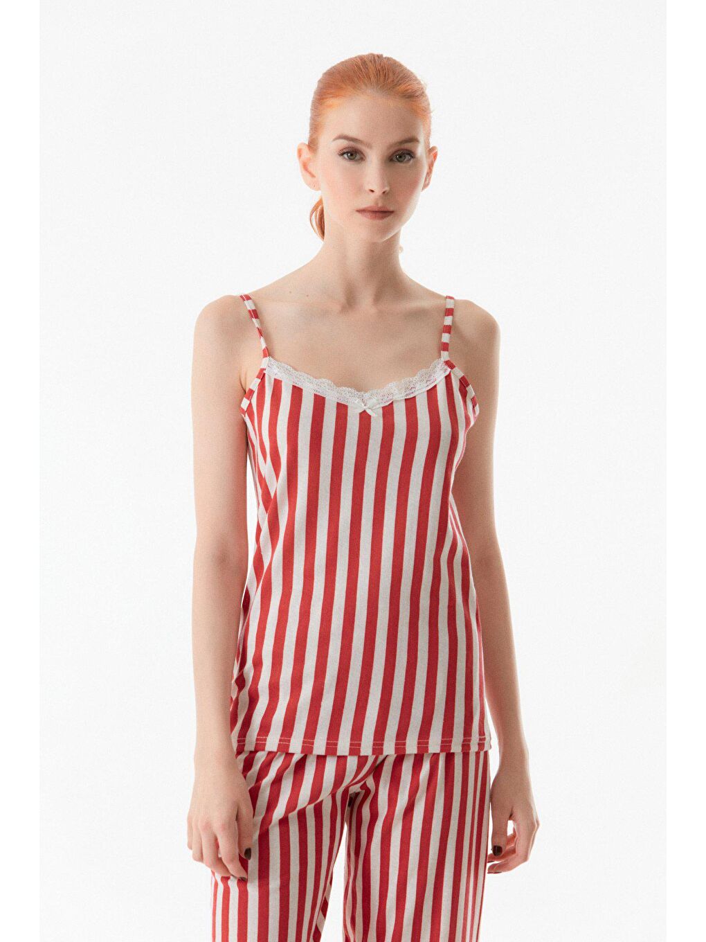 Kırmızı Çizgili İp Askılı Pijama Takımı-4