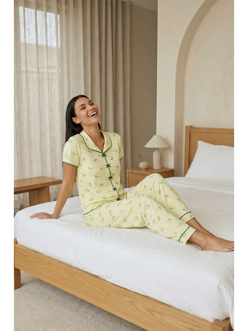 Sarı Fiyonk Detay Yumuşak Kısa Kol Pijama Takım Limon-1