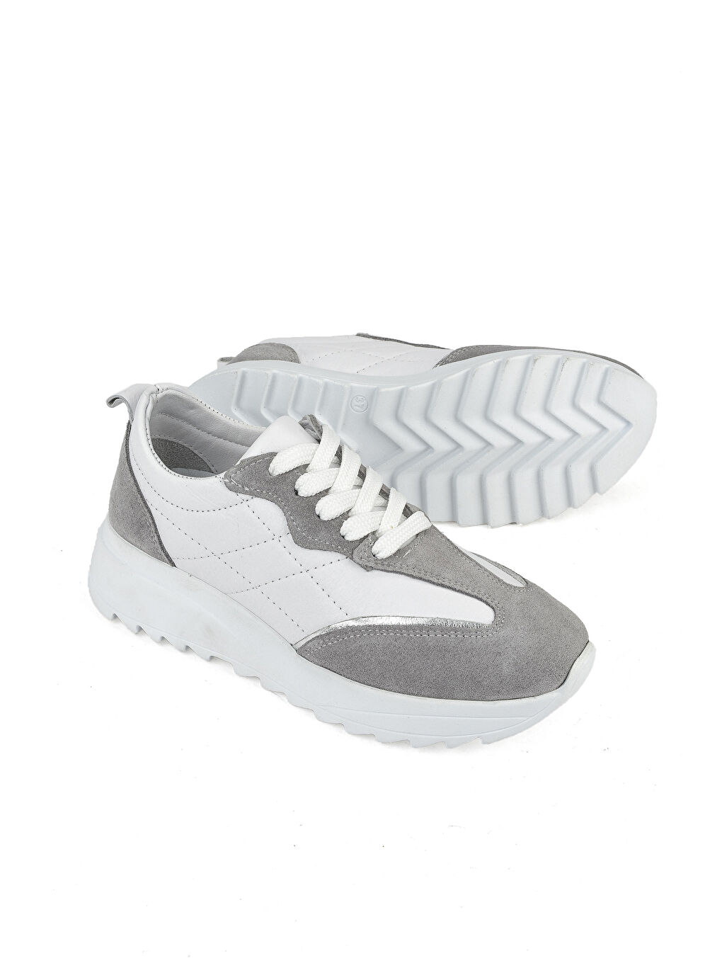 Kadın Hakiki Deri Sneaker 1531050Z26802420PK Beyaz-3