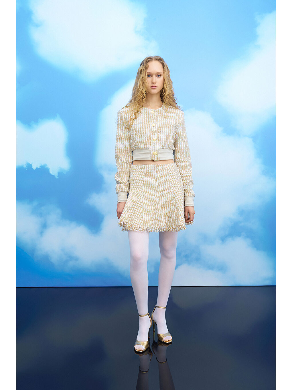 Pile Detaylı Kırçıl Mini Etek Bej