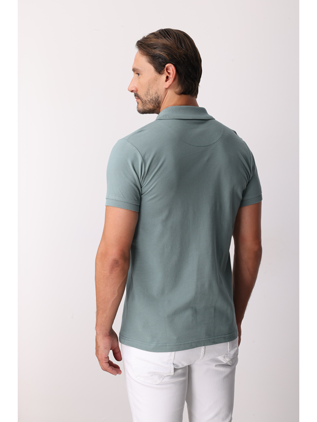 Açık Yeşil Modern Fit Dar Kalıp Polo Yaka Düz Kısa Kollu %100 Pamuk Tişört-4