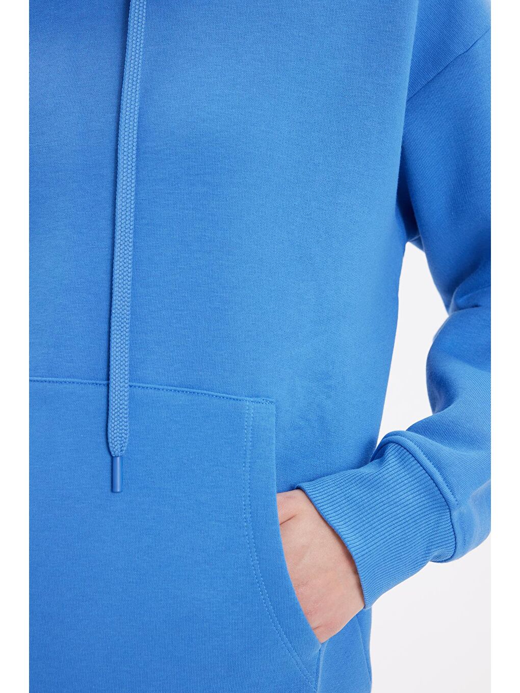 Kadın Oversize Geniş Kesim Pamuklu Yumuşak Dokulu İçi Polarlı Basic Mavi Kapüşonlu Sweatshirt-2