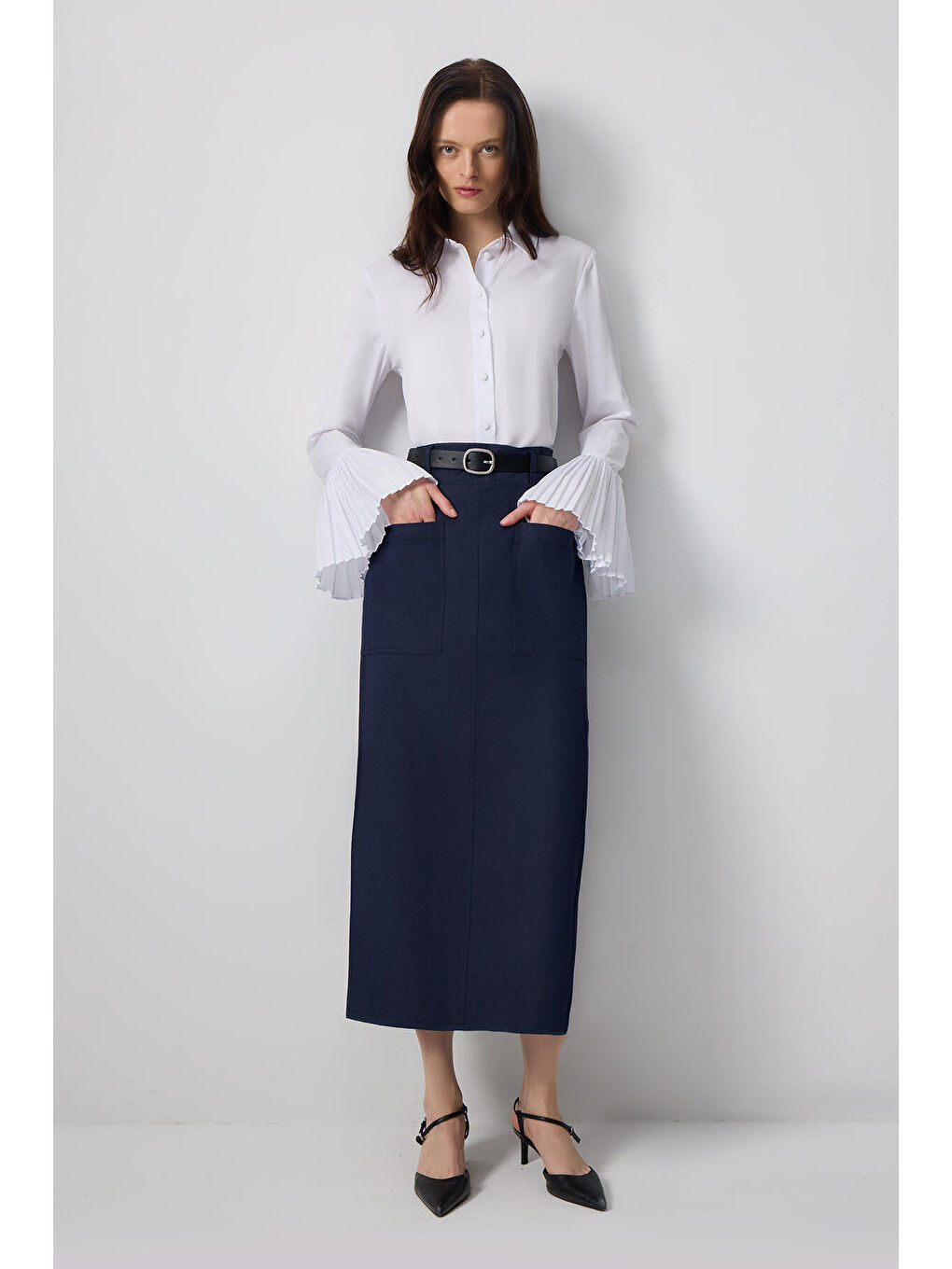 Beyaz Pileli Manşet Gömlek Body-3