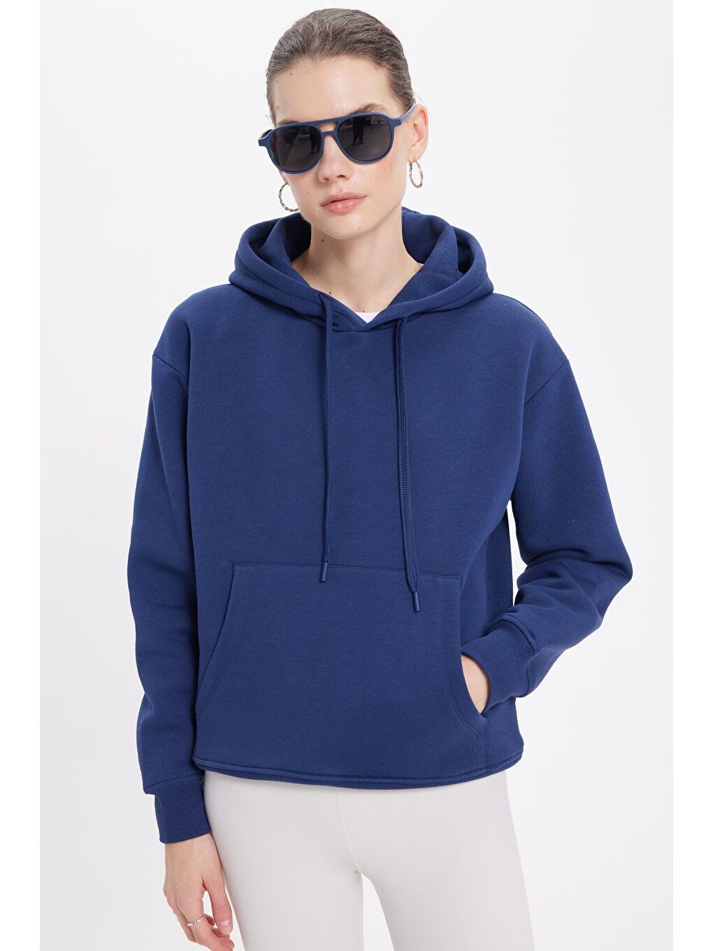 Kadın Oversize Geniş Kesim Pamuklu Yumuşak Dokulu İçi Polarlı Basic Lacivert Kapüşonlu Sweatshirt